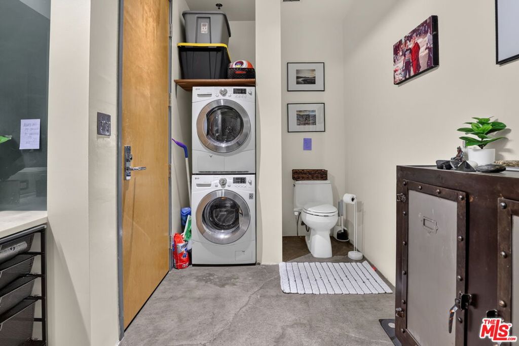 1850 Industrial Street 606 Property Photo 23