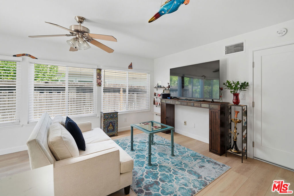 25347 Via Oriol Property Photo 11
