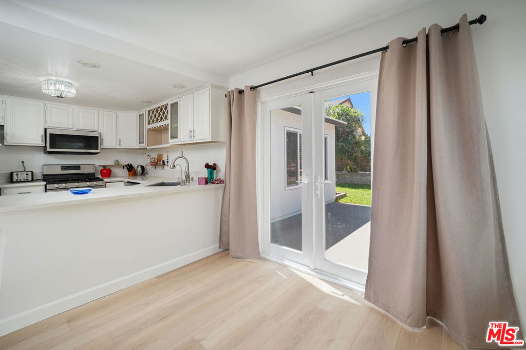 25347 Via Oriol Property Photo 13