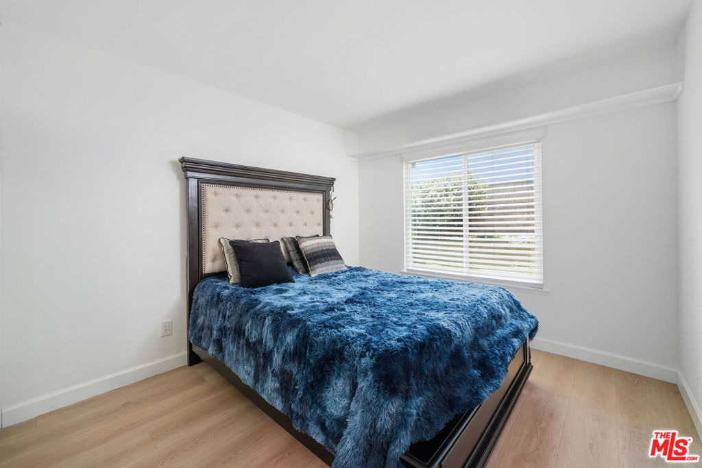 25347 Via Oriol Property Photo 17
