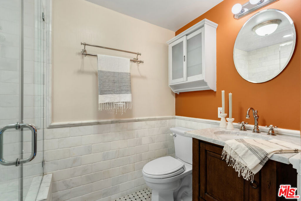 3931 Prospect Avenue Property Photo 20