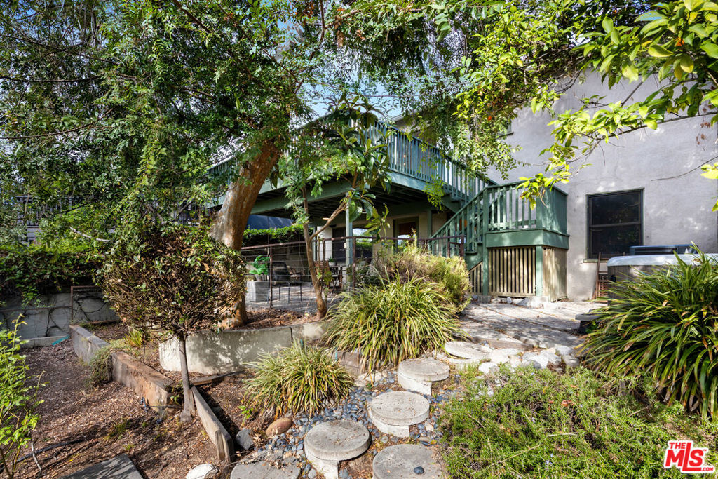 3931 Prospect Avenue Property Photo 25