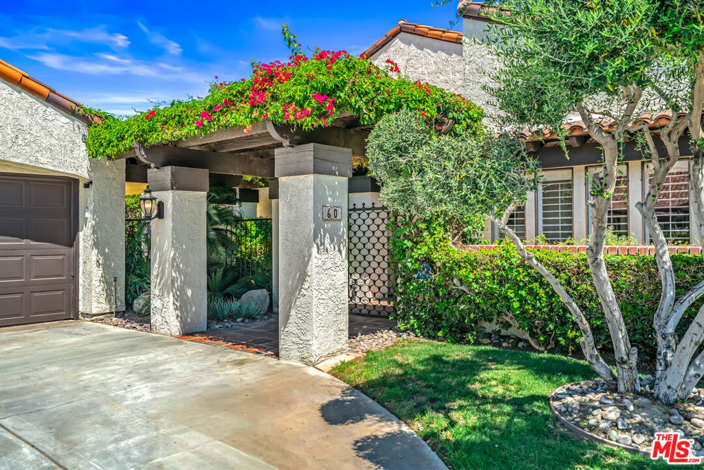 60 Calle Solano Property Photo 1