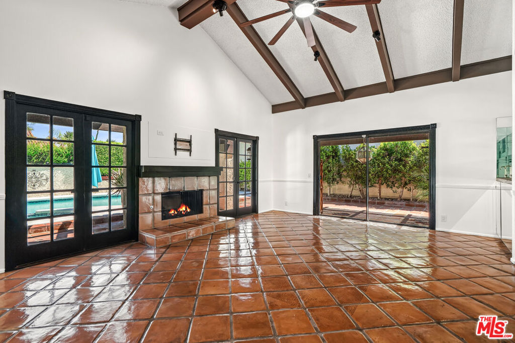 60 Calle Solano Property Photo 6