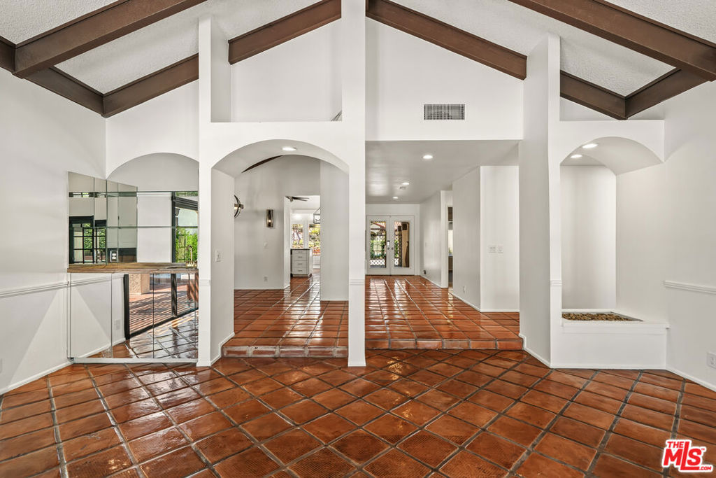 60 Calle Solano Property Photo 14