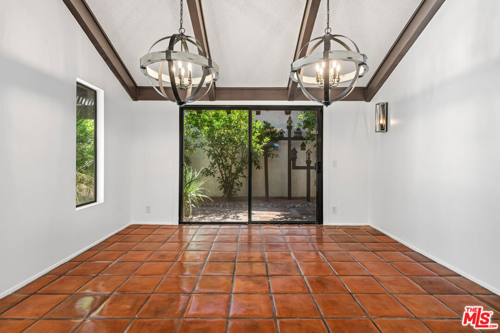 60 Calle Solano Property Photo 15