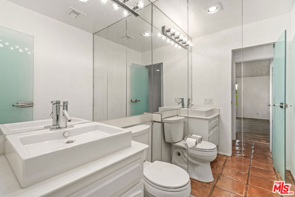 60 Calle Solano Property Photo 24