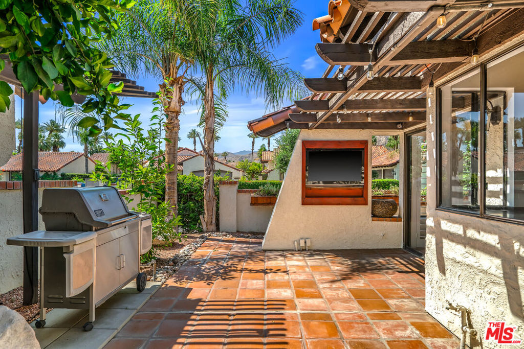 60 Calle Solano Property Photo 59