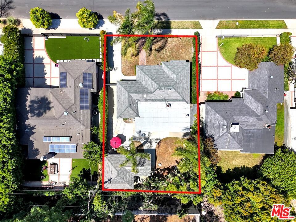 18352 Bessemer Street Property Photo 43