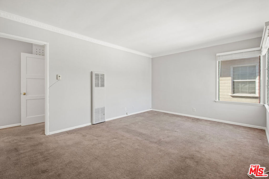 4951 Cahuenga Boulevard 4951a Property Photo 6