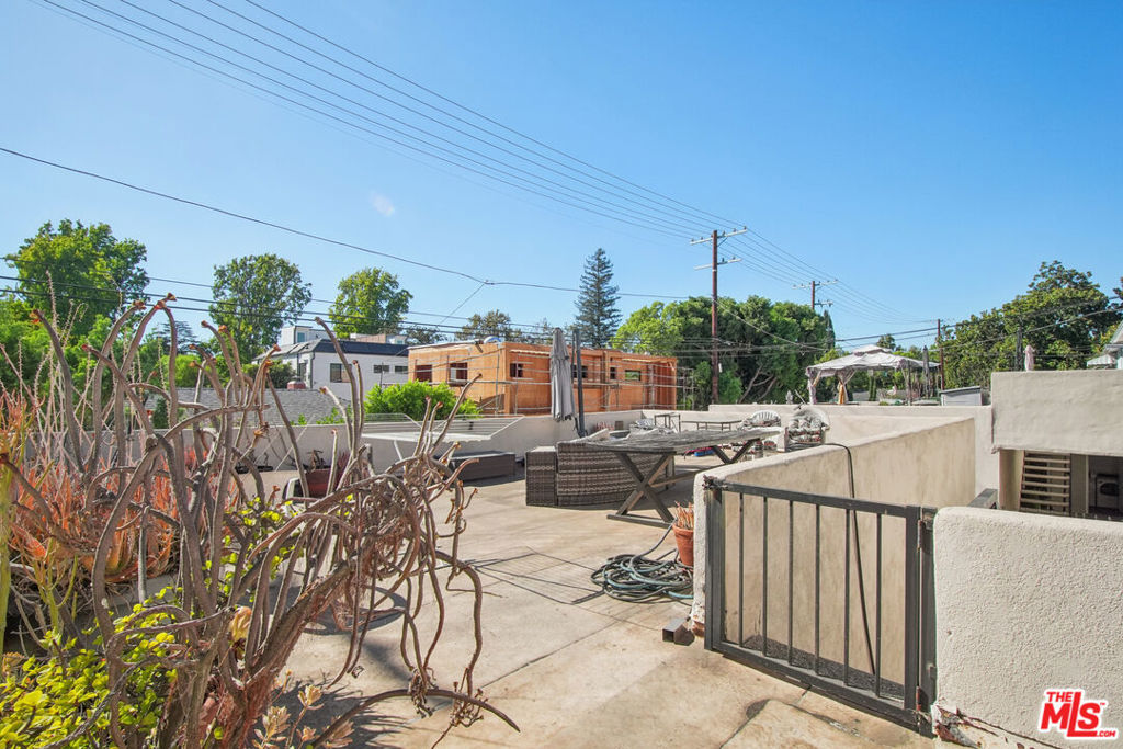 4951 Cahuenga Boulevard 4951a Property Photo 14