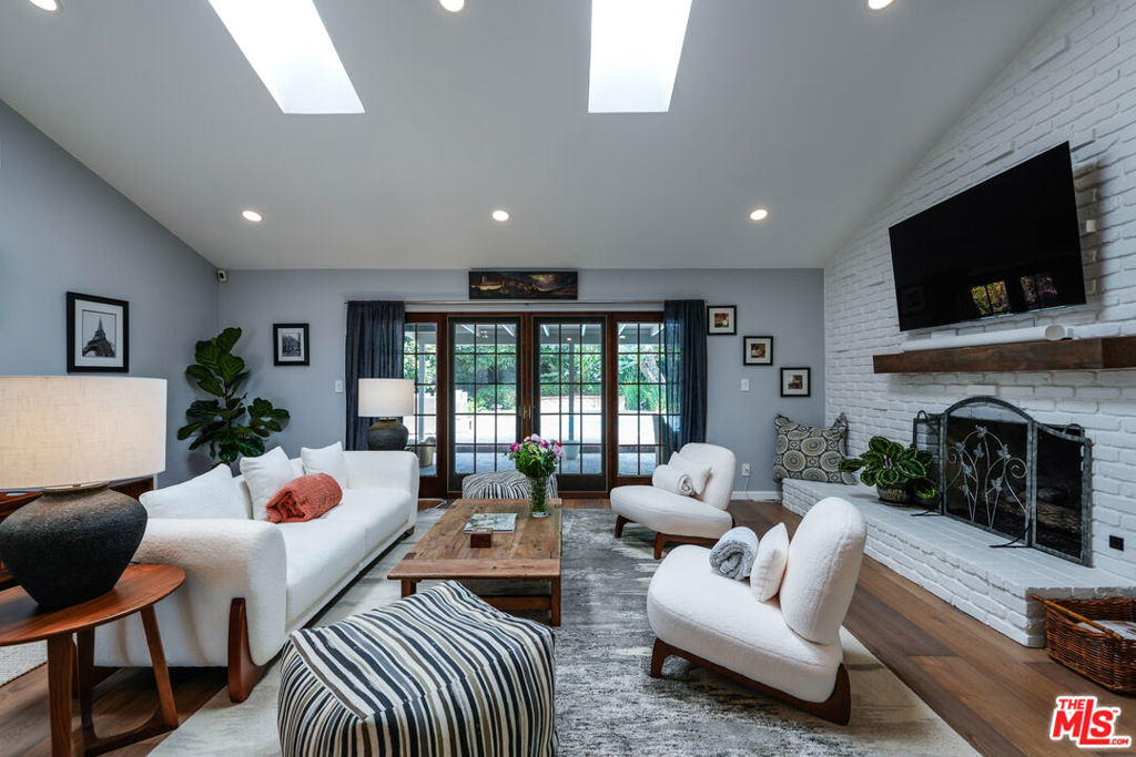 519 Papyrus Drive Property Photo 11