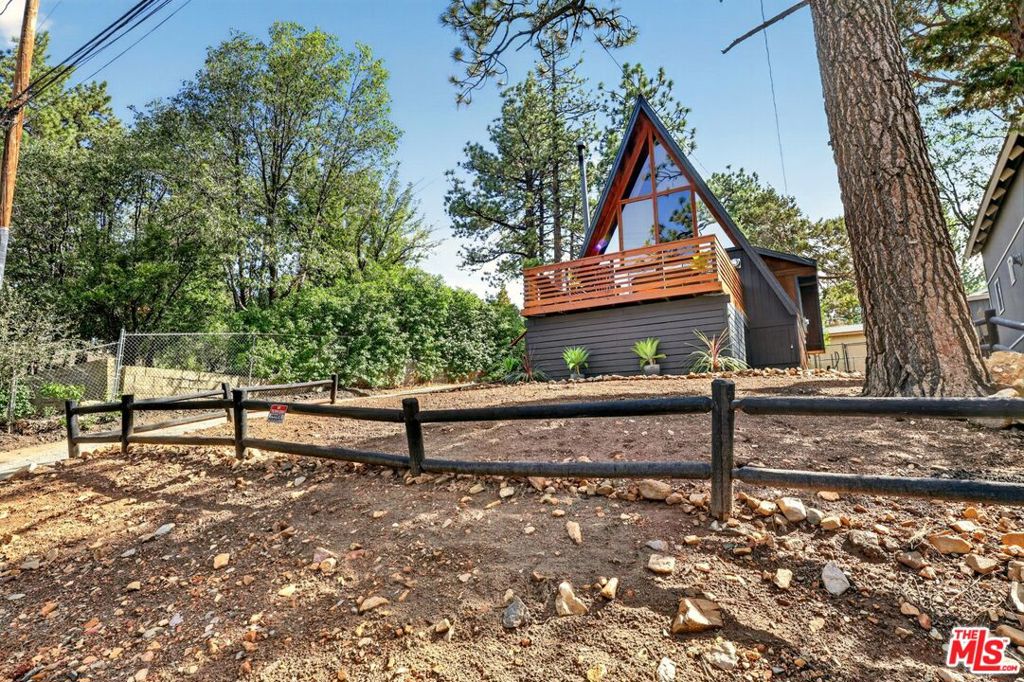 691 Santa Barbara Avenue Property Photo 42