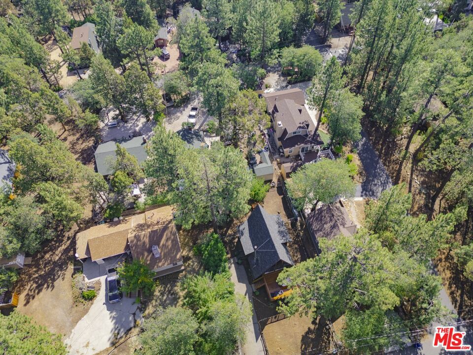 691 Santa Barbara Avenue Property Photo 44