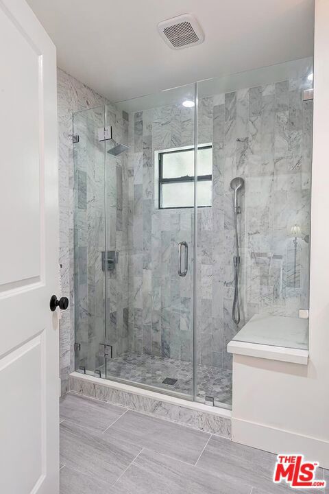 3232 S Beverly Drive Property Photo 22