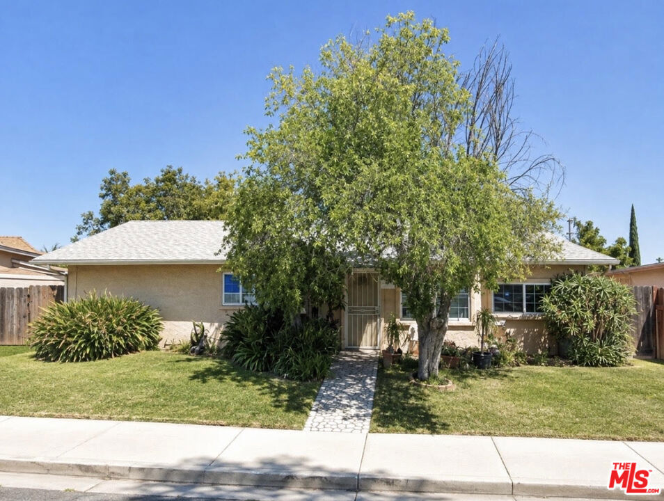 527 Sunnyside Avenue Property Photo 1