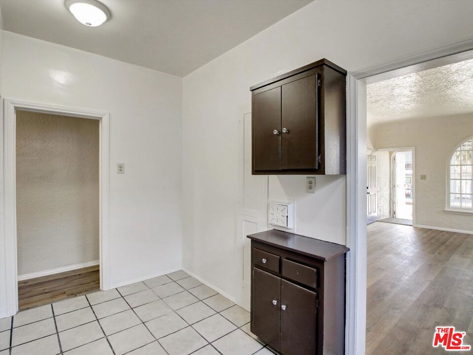 4222 Hooper Avenue Property Photo 8