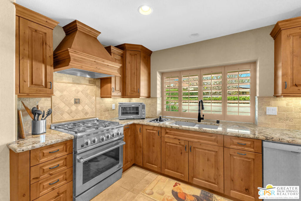 77023 Sandpiper Drive Property Photo 9
