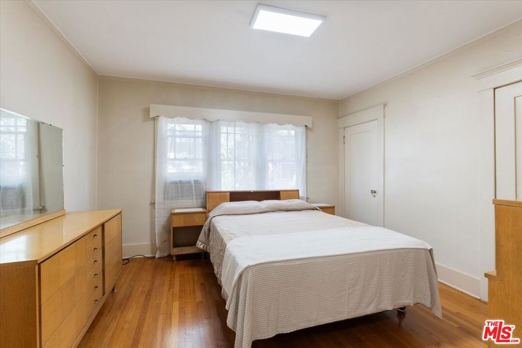 2019 West Boulevard Property Photo 14