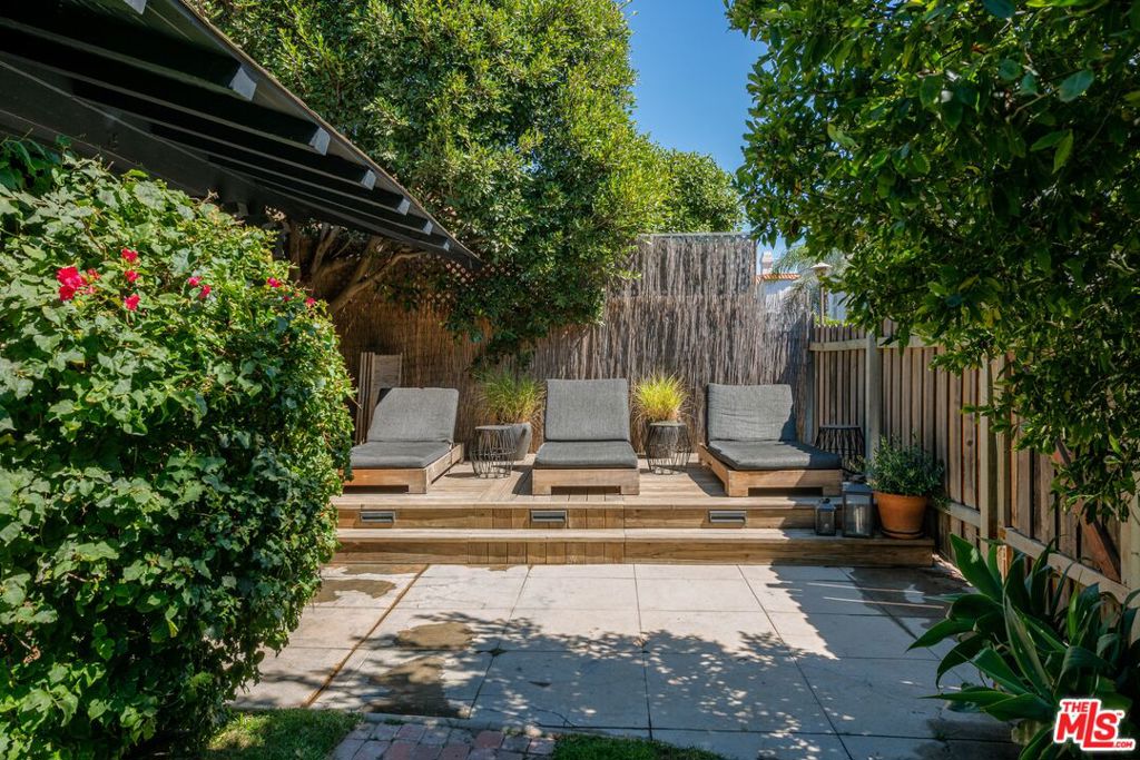 15 30th Avenue Property Photo 15