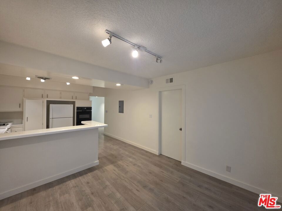 1711 Malcolm Avenue 1 Property Photo 3