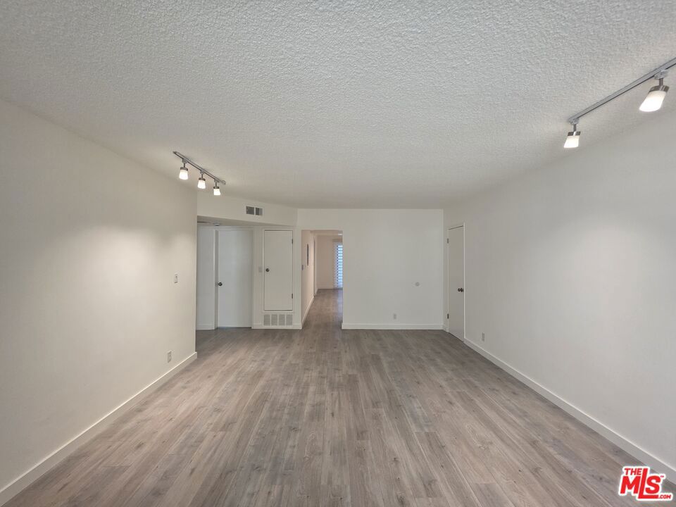 1711 Malcolm Avenue 1 Property Photo 27