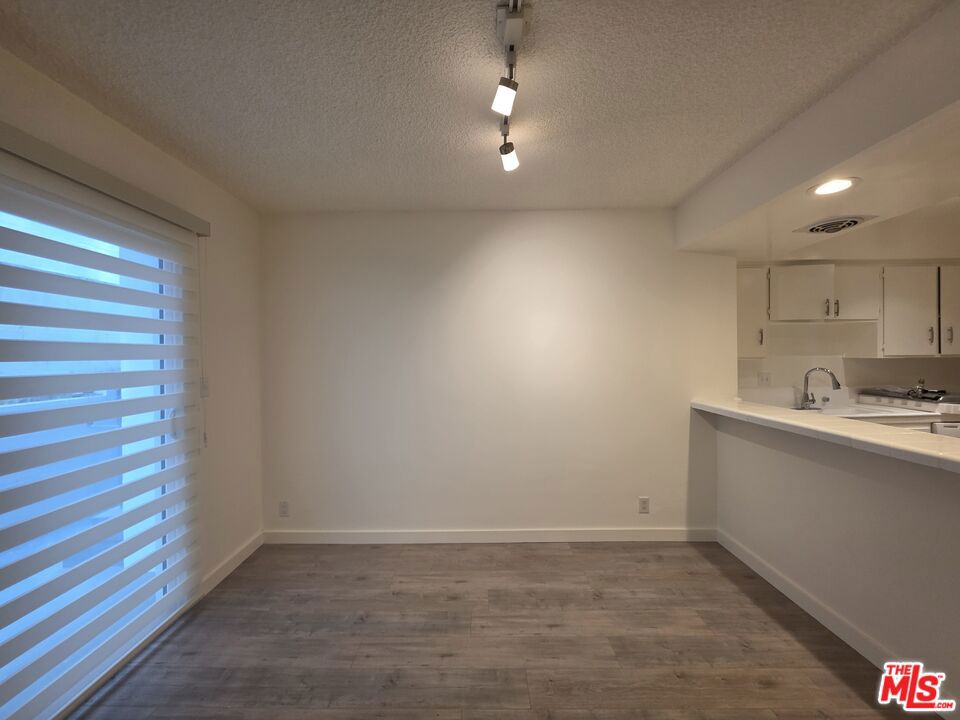 1711 Malcolm Avenue 1 Property Photo 35