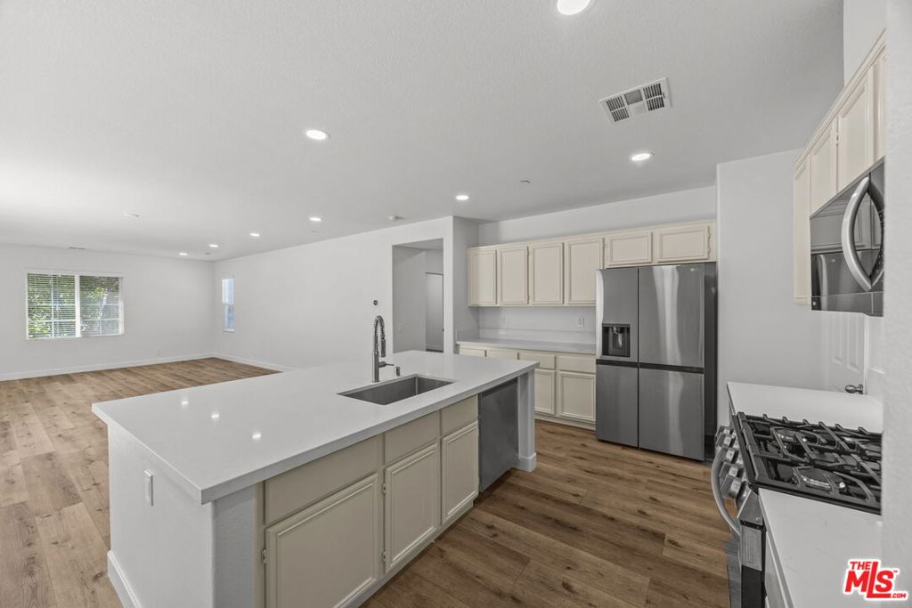15769 Agave Avenue Property Photo 12