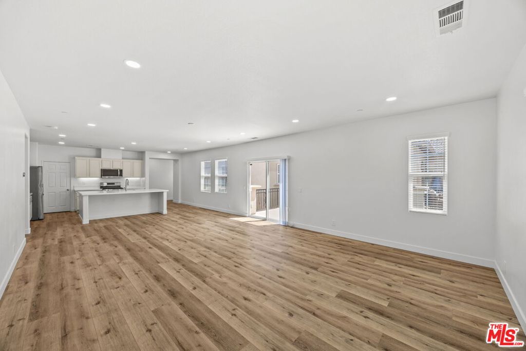 15769 Agave Avenue Property Photo 16
