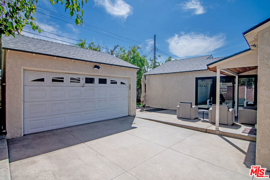 414 University Avenue Property Photo 51