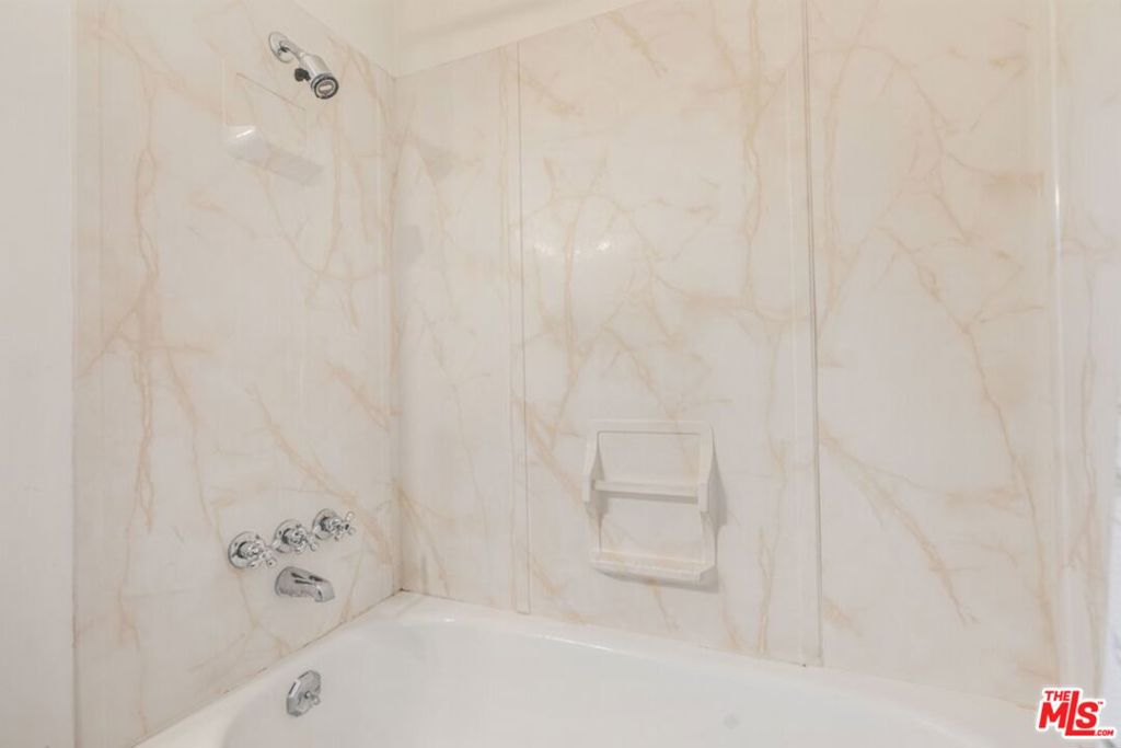 9811 Lubao Avenue Property Photo 21