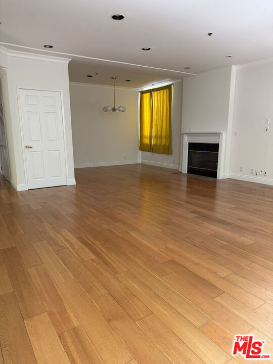 1238 S Holt Avenue 2 Property Photo 3