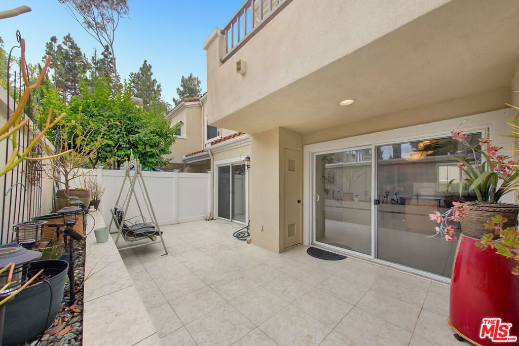 8 Sagunto Property Photo 19