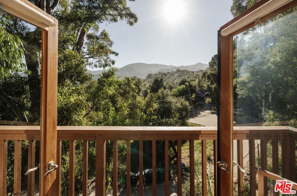 517 Canon View Trail Property Photo 14