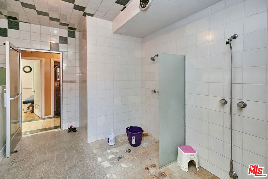 2551 Beverly Boulevard B Property Photo 25