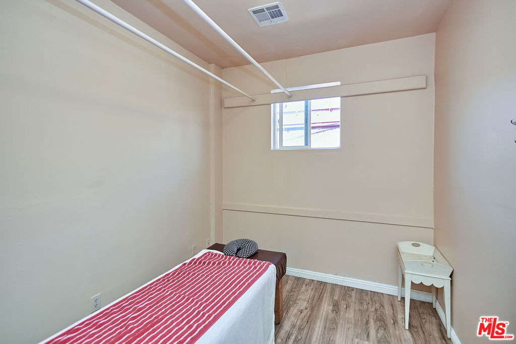2551 Beverly Boulevard B Property Photo 29