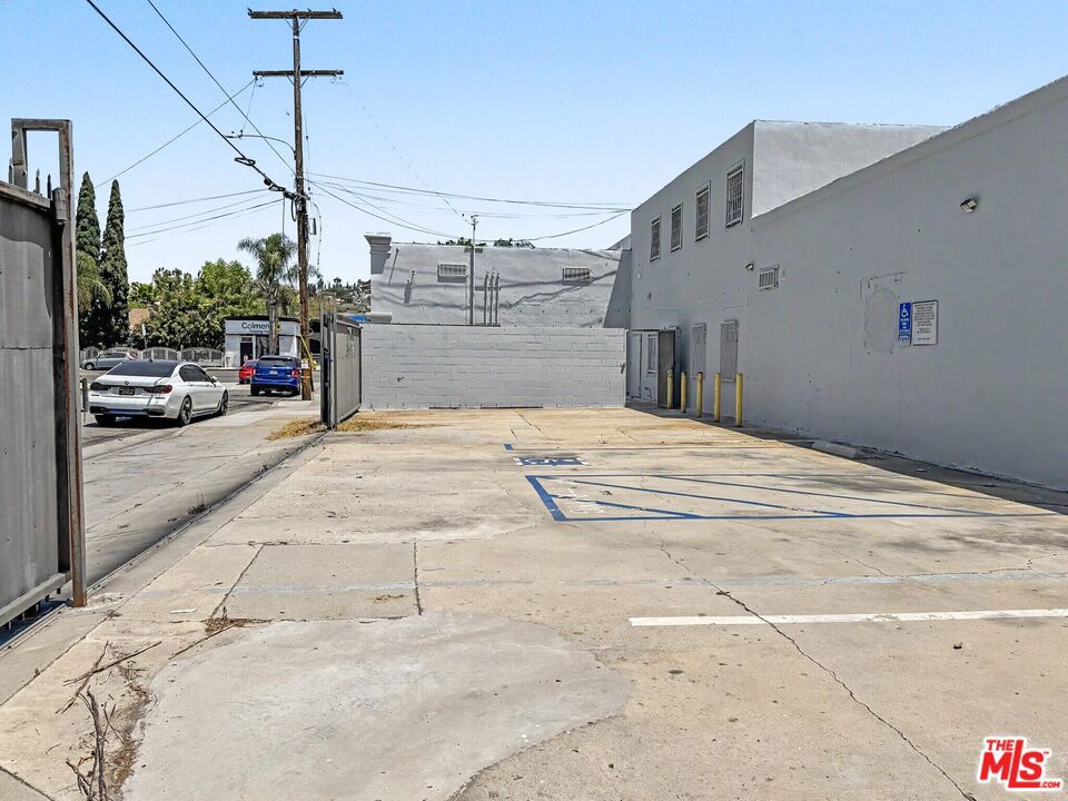 3700 E Cesar E Chavez Avenue Property Photo 11