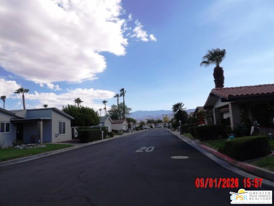 35040 Serenade Property Photo 4