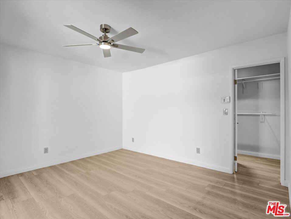 5820 S Chariton Avenue Property Photo 19