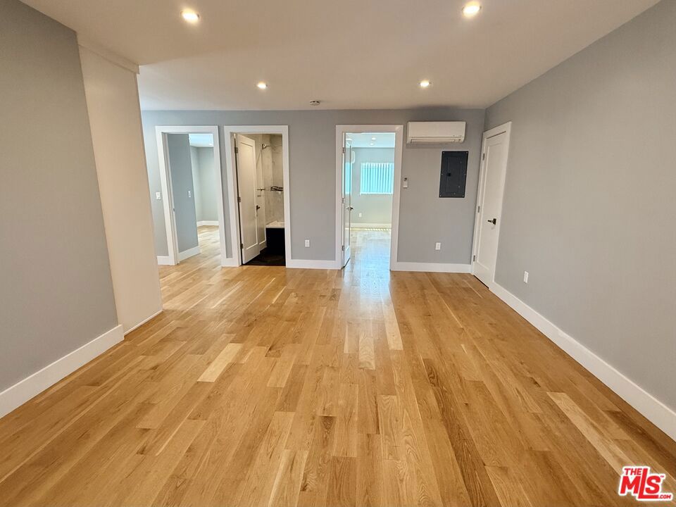 724 Ashland Avenue 2 Property Photo 11