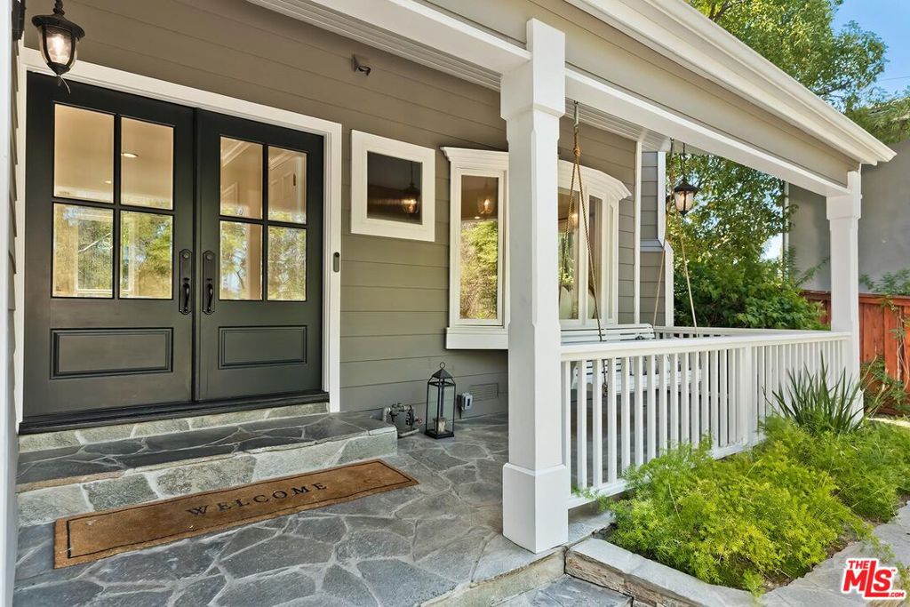 4045 Davana Road Property Photo 1