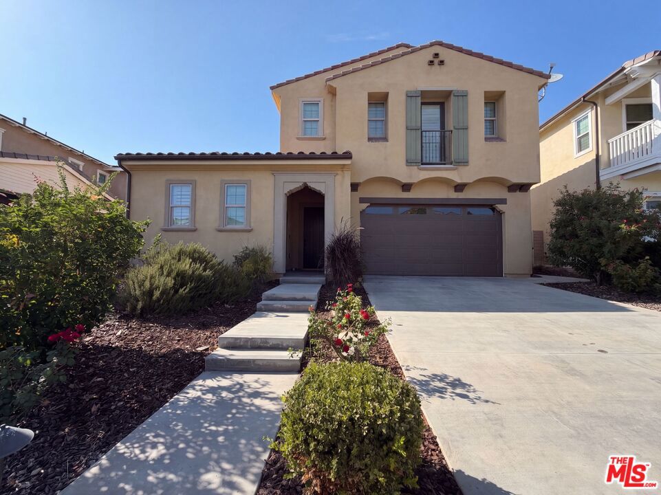 627 E Orange Blossom Way Property Photo 1