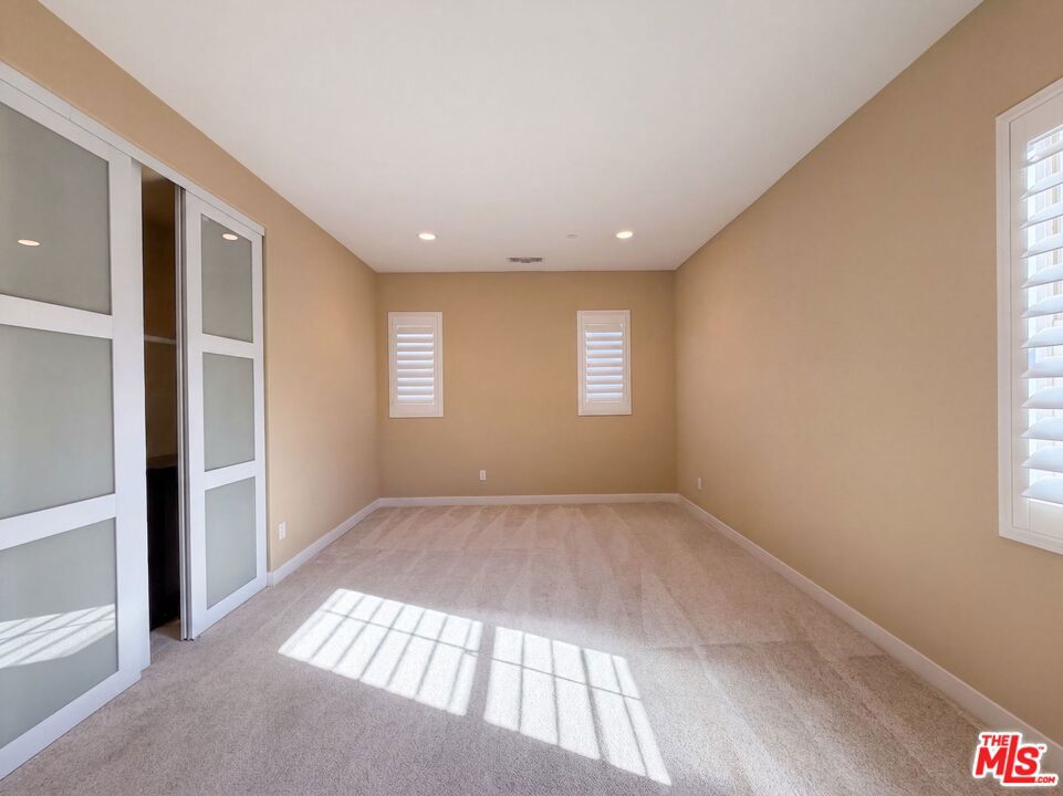 627 E Orange Blossom Way Property Photo 18
