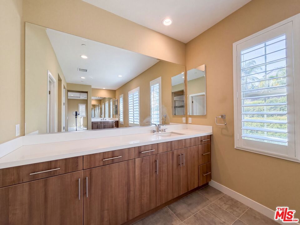 627 E Orange Blossom Way Property Photo 23
