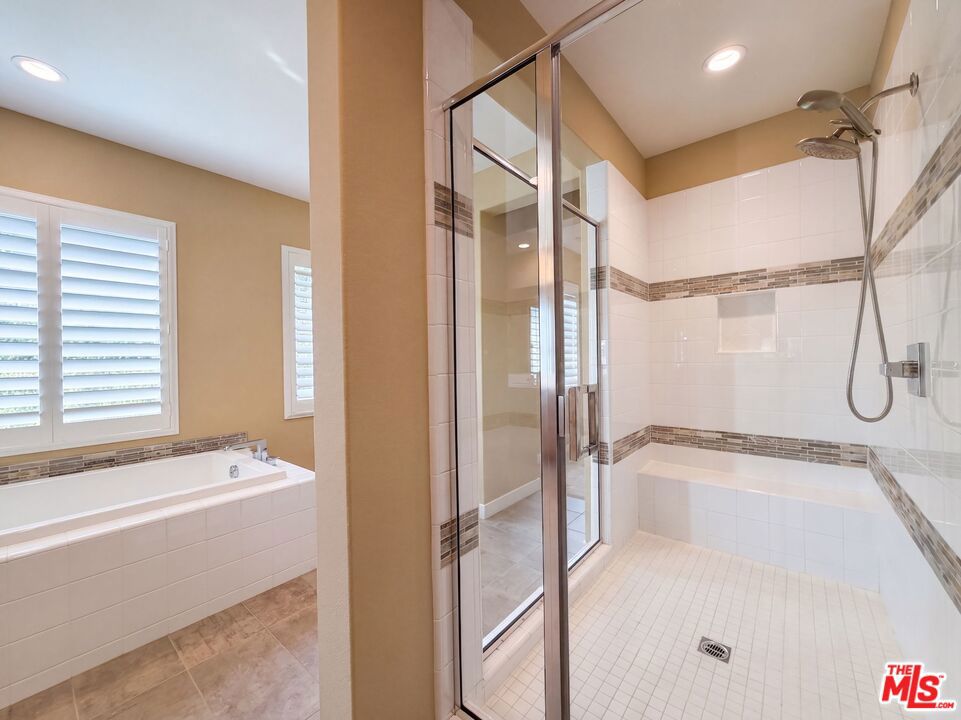 627 E Orange Blossom Way Property Photo 25