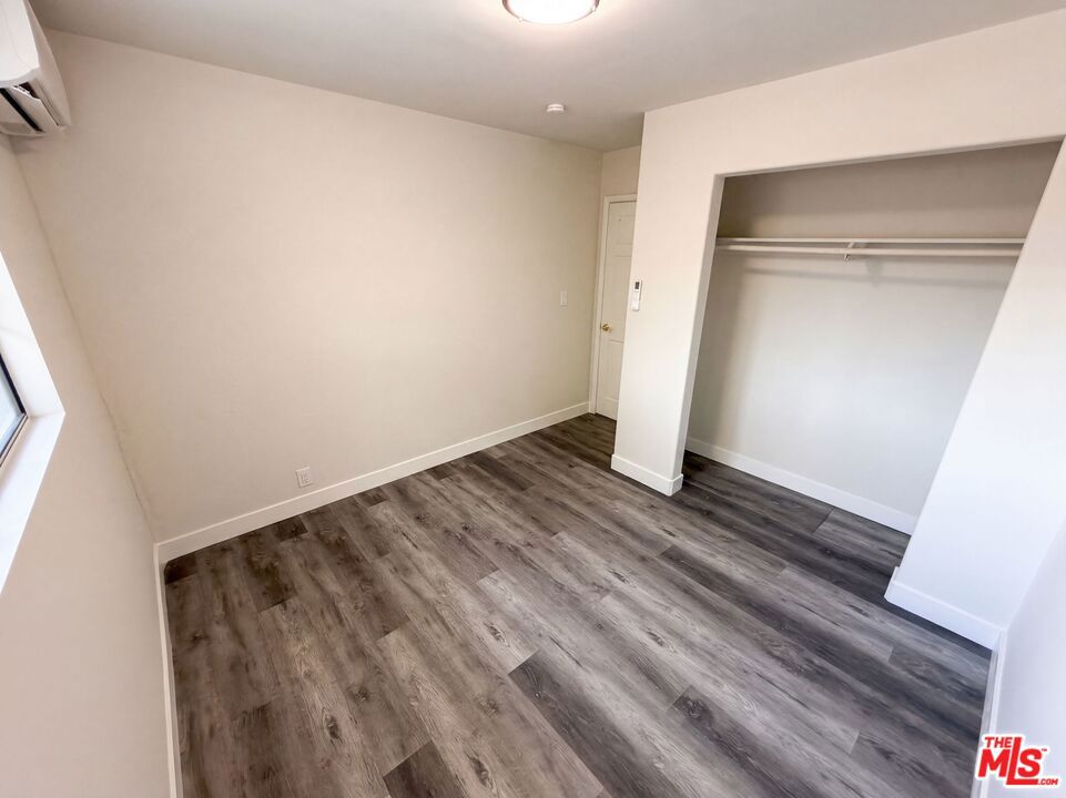 1426 S Rita Way Property Photo 14