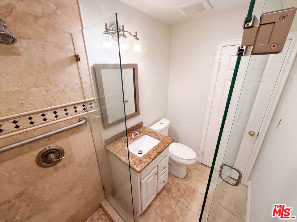 1426 S Rita Way Property Photo 19