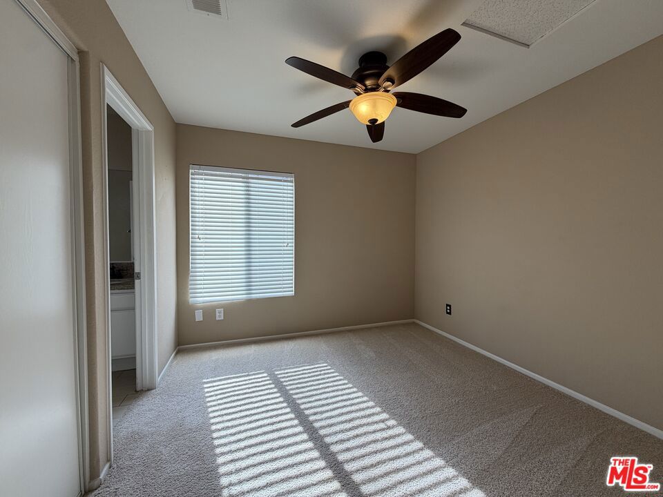 5539 W Avenue L6 Property Photo 12