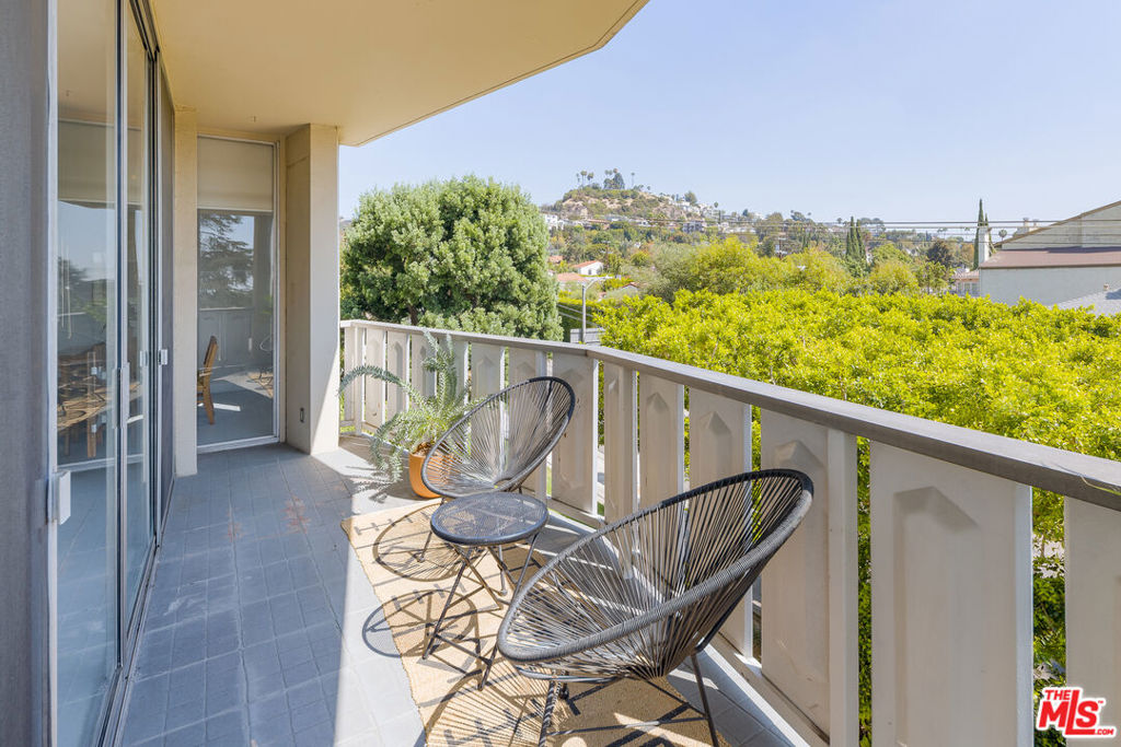 4411 Los Feliz Boulevard 307 Property Photo 19