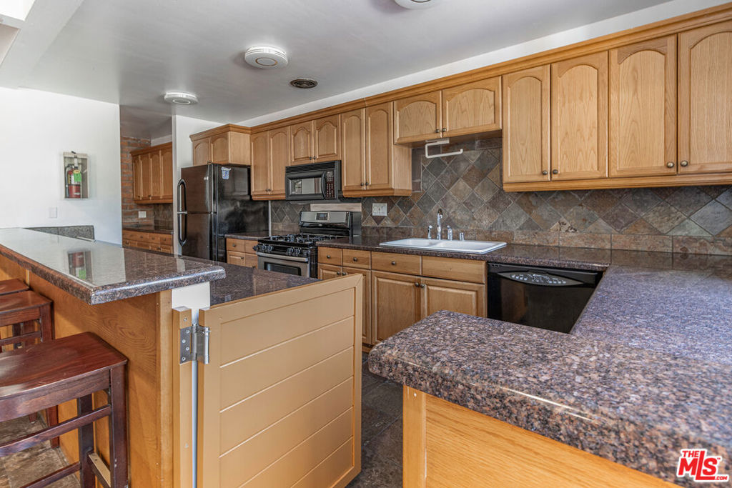 6355 Green Valley Circle 203 Property Photo 22